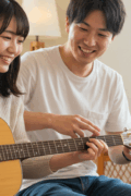ギター教室のレッスンの様子